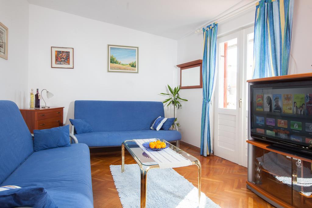 Apartments Teo Podgora Habitación foto